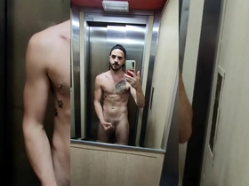 Xisco inside the lif fully naked and jerk off