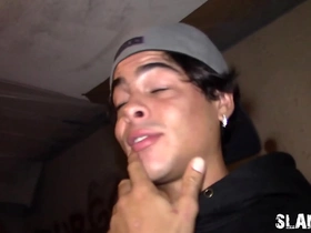 Latino cum dump