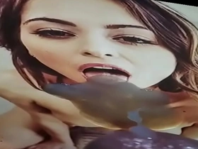 Teen cum tribute on riley reid