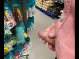 Short public piss